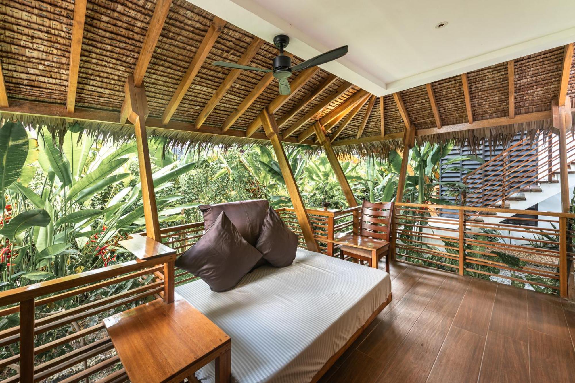 Siargao Island Villas General Luna  Esterno foto